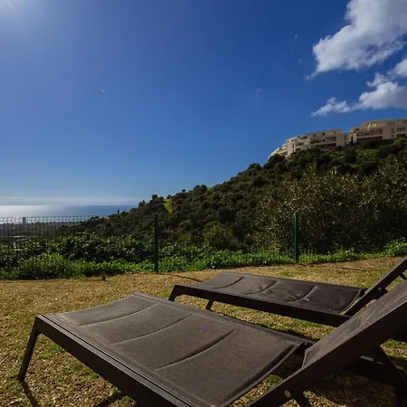 Moderno Vacacional Con Increbles Vistas Al Mar Con Y Gimnasio Marbella