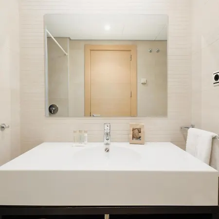 Moderno Vacacional Con Increbles Vistas Al Mar Con Y Gimnasio *
